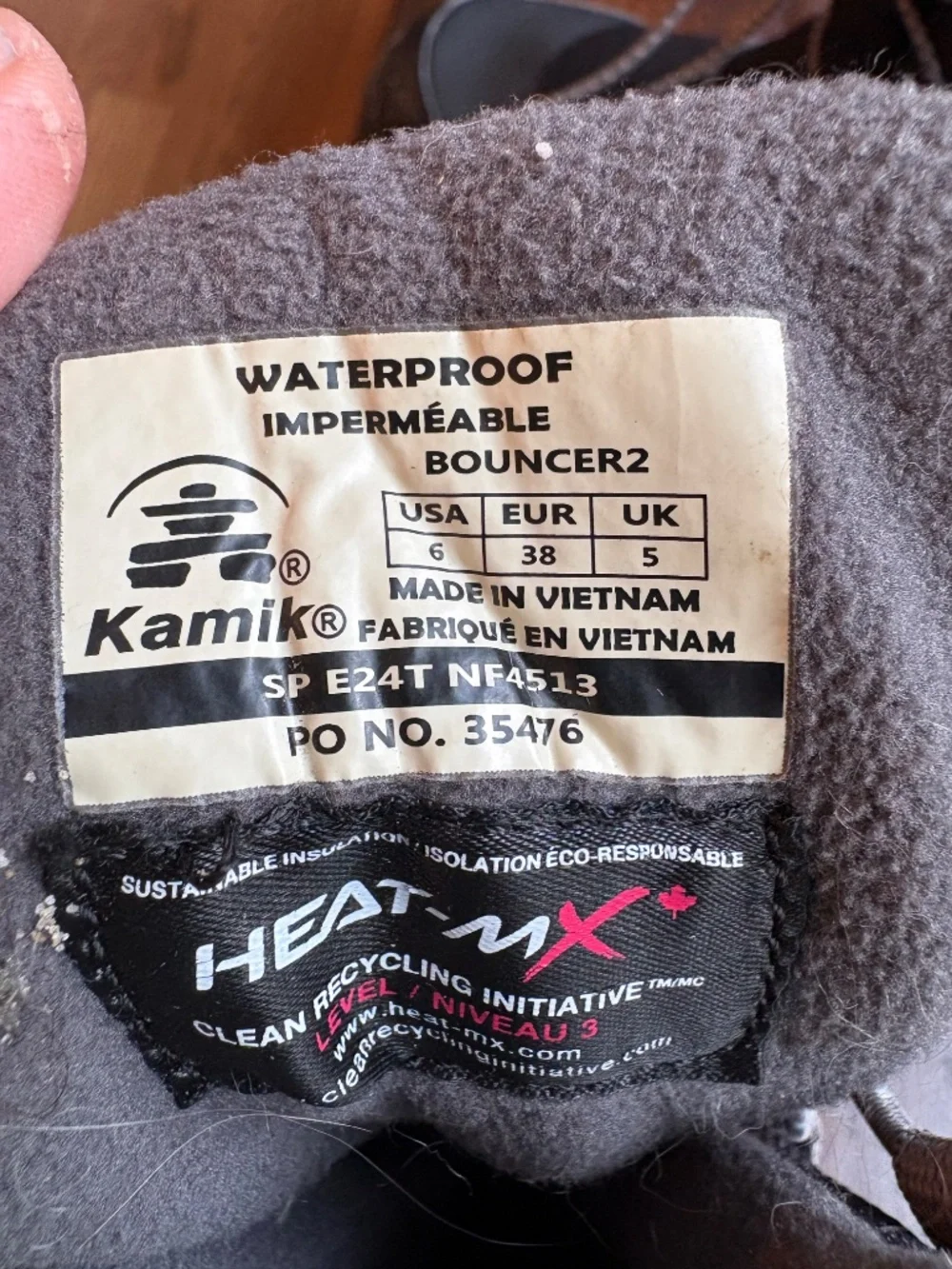 Kamik kids snow boots